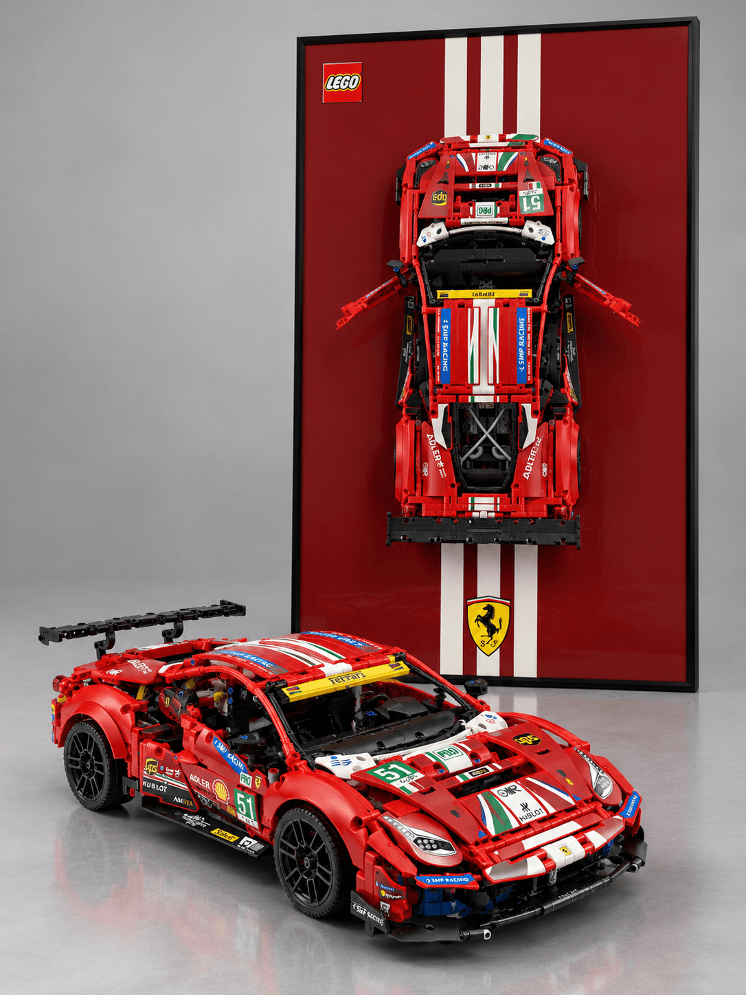 Конструктор Ferrari 488 GTE, 1677 деталей + рамка 80×50 см, Красный — главное фото